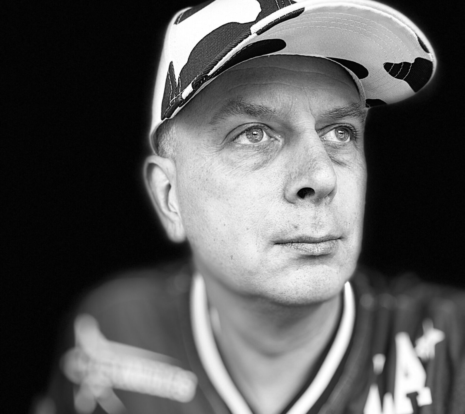 DJ promofoto — DJ boeken voor feest of bruiloft bij Stagelinker