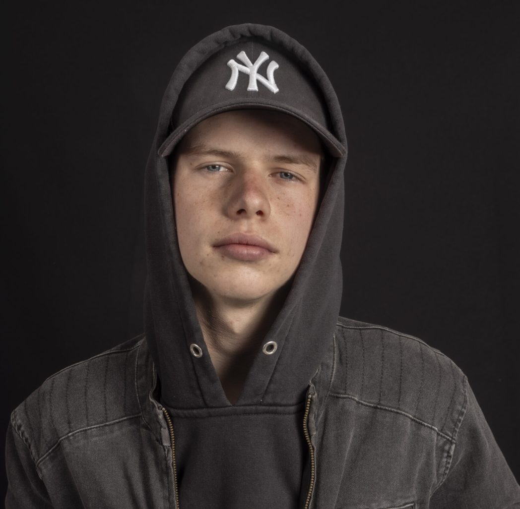 DJ promofoto — DJ boeken voor feest of bruiloft bij Stagelinker